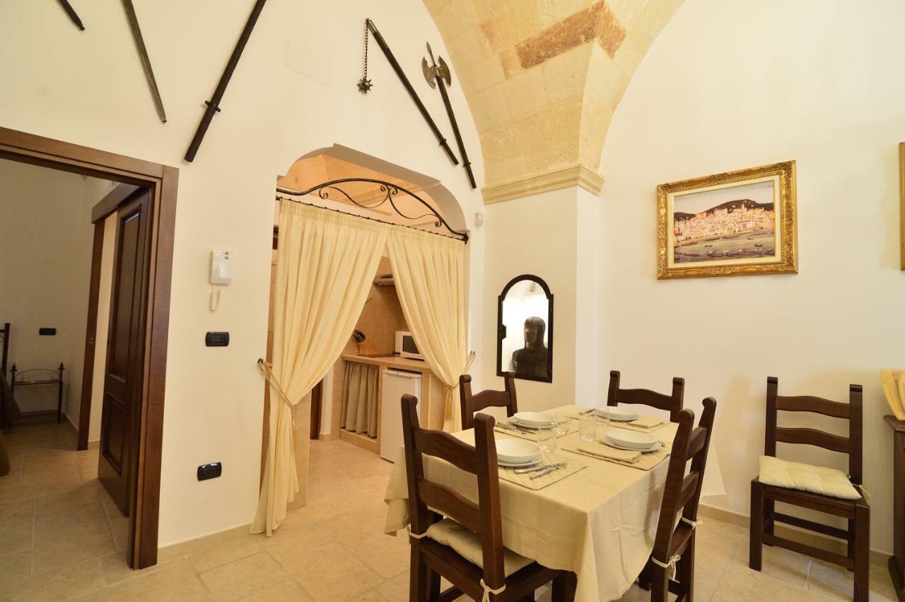 Antica Oria Apartment Oria  Exterior photo